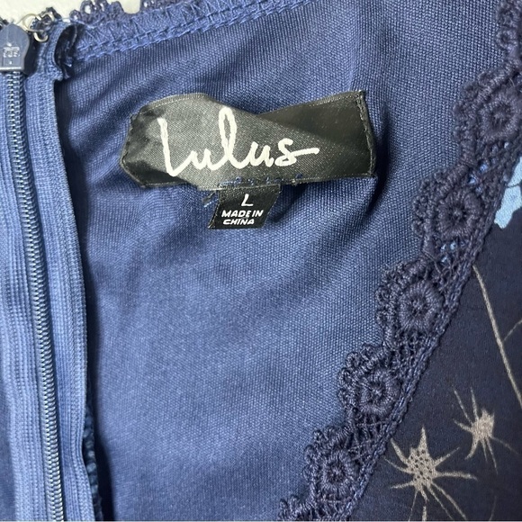 Lulus Bravissima Floral Print Flounce Sleeve Ruffled Dress Navy Blue Size Large - Picture 7 of 9